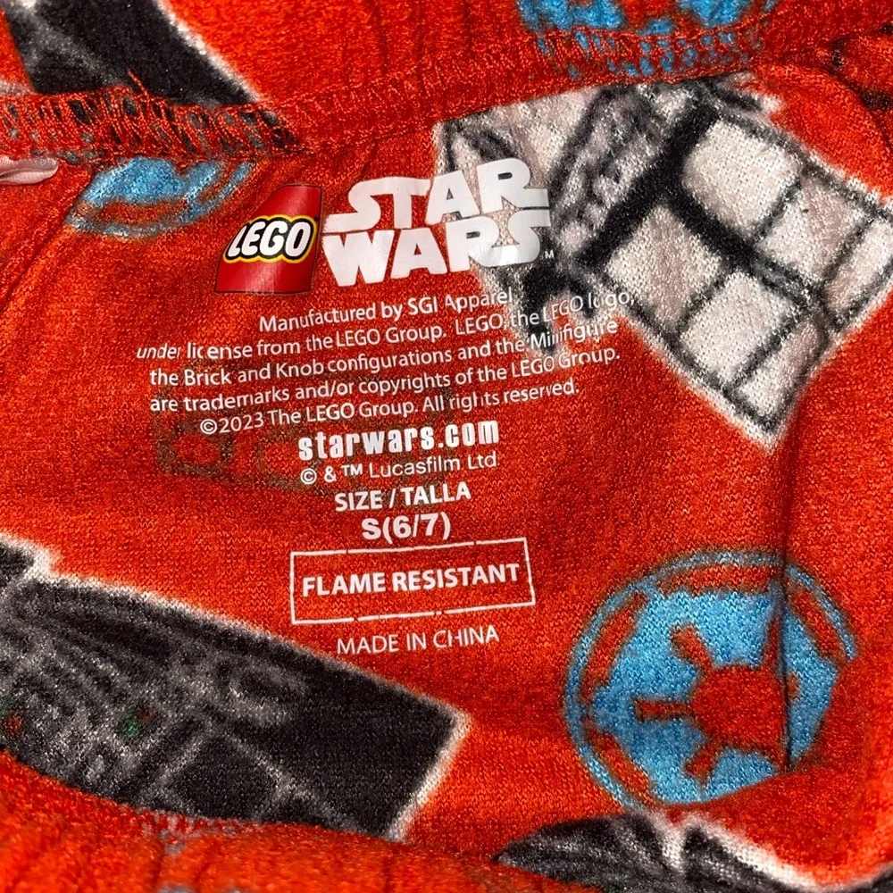 🔥 LEGO Star Wars Pajama Set (Size 6/7) - Flame Resistant 🚀🖤